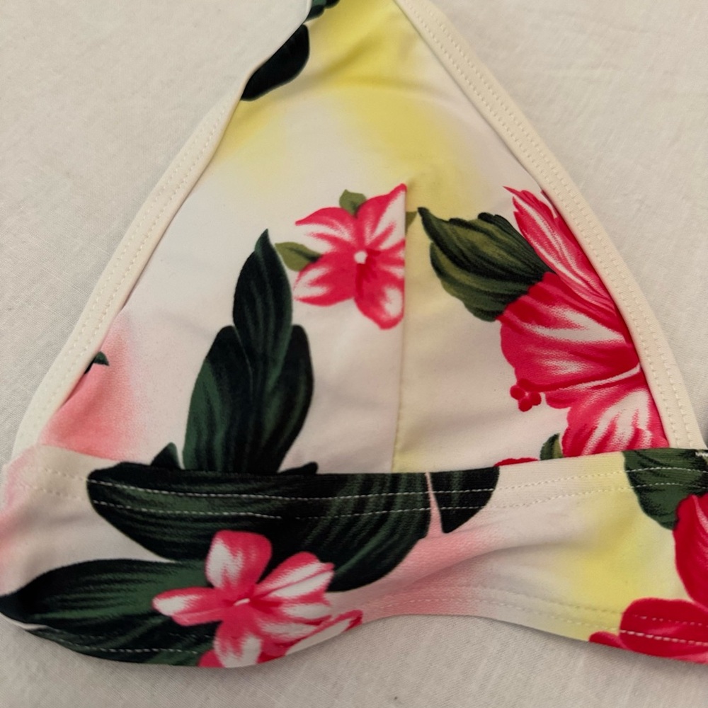 MARINA Floral Bikini Set - Pink and Green Size S, M, L and XL - Picture 4 of 7